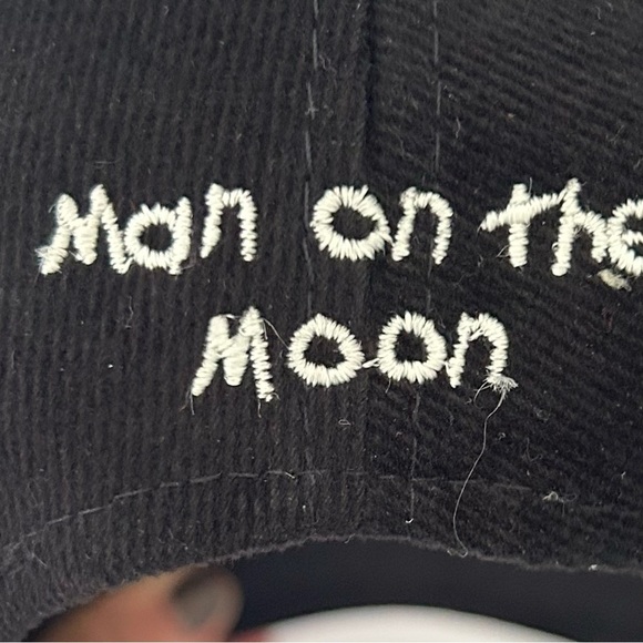 Hat - Picture 7 of 10